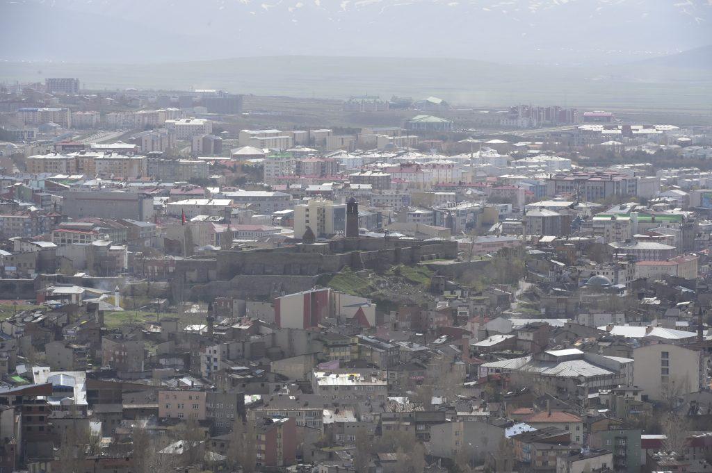 Вид Арзрума с горы Топ-Даг. Фото: Сергей Дмитриев