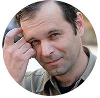Роман-Сенчин о возвращеии памятника Горькому