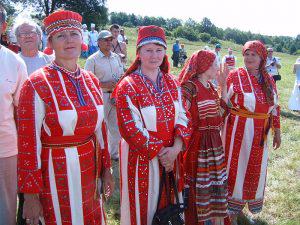 День победы на языках народов России