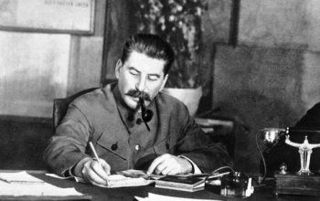 Сталин. Жизнь одного вожда