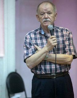 русский советский поэт геннадий русаков