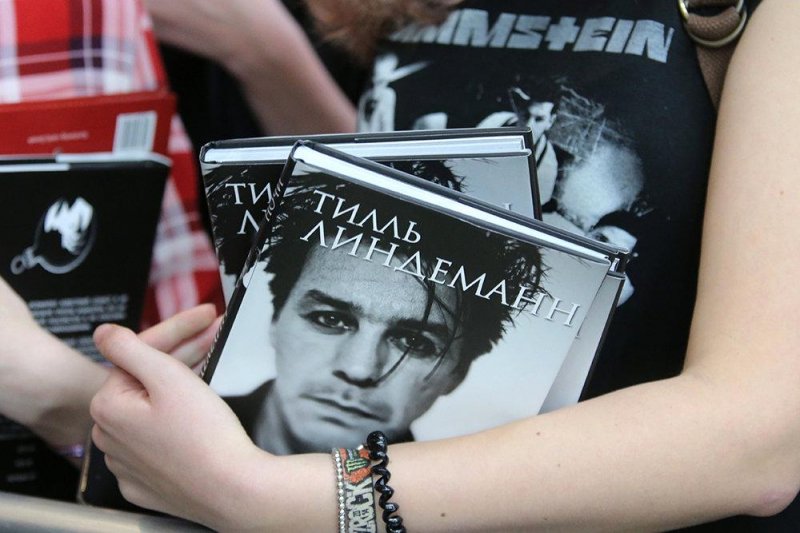 Рамштайн. Тиль Линдеманн В тихой ночи