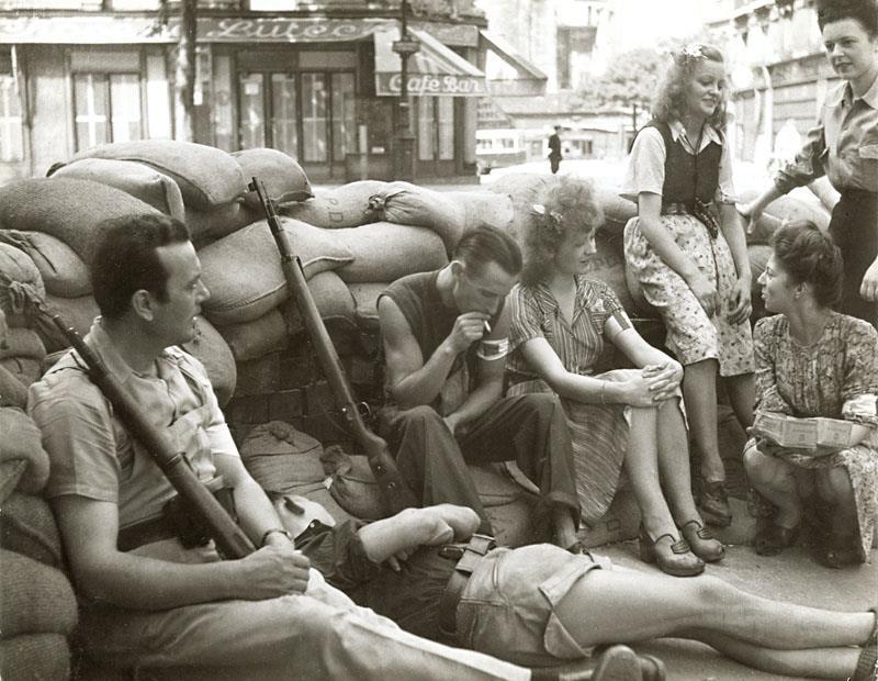 1944. Бойцы Сопротивления. Сен-Мишель