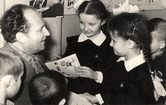 Детский писатель Владимир Воробьев с читателями