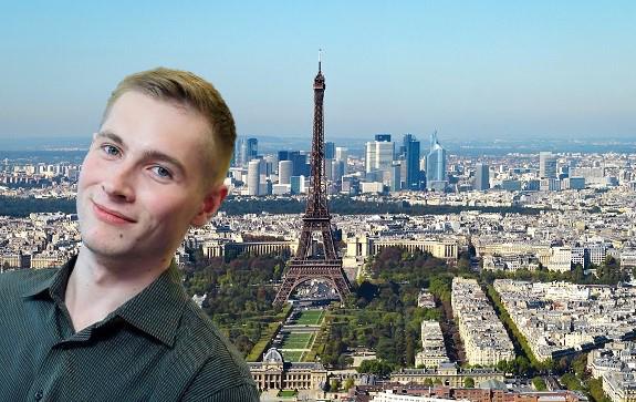 Молодой писатель Булат Ханов слетал в Париж на Дни русской книги и рассказал нам о своих впечатлениях: литературных и не очень