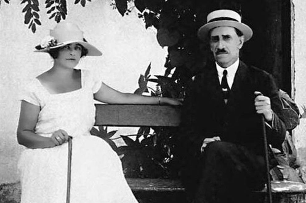 Александр Грин с женой Ниной. Старый Крым. 1926 год. / rg.ru